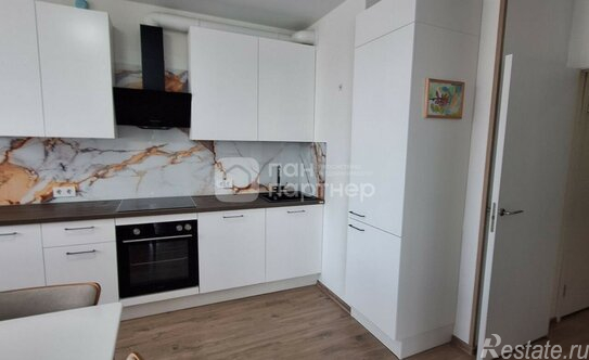 Продажа 2-комн квартиры на вторичном рынке ул Варфоломеевская,  д. 13