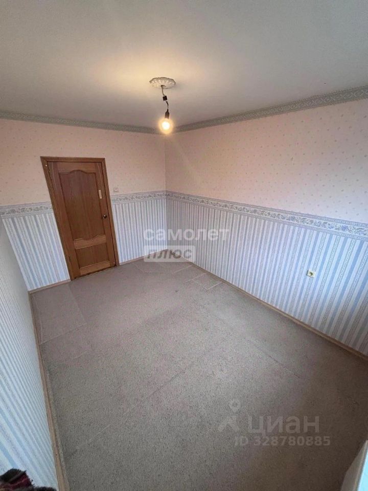 Продажа 2-комн квартиры на вторичном рынке улица Цюрупы, 22К1