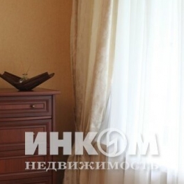 Аренда 2-комн квартиры на вторичном рынке Красногвардейский бульвар,  д. 7А