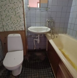 Продажа 1-комн квартиры на вторичном рынке ул Донецкая,  д. 22