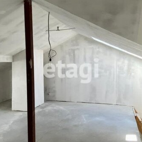 4-комн квартира линия 7-я В.О.,  д. 28