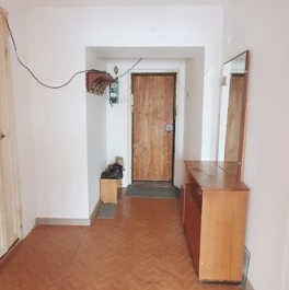 Продажа 2-комн квартиры на вторичном рынке улица Лётчика Пилютова,  д. 13