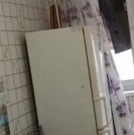 Продажа 1-комн квартиры на вторичном рынке Сходня мкр, улица Микояна,  д. 5