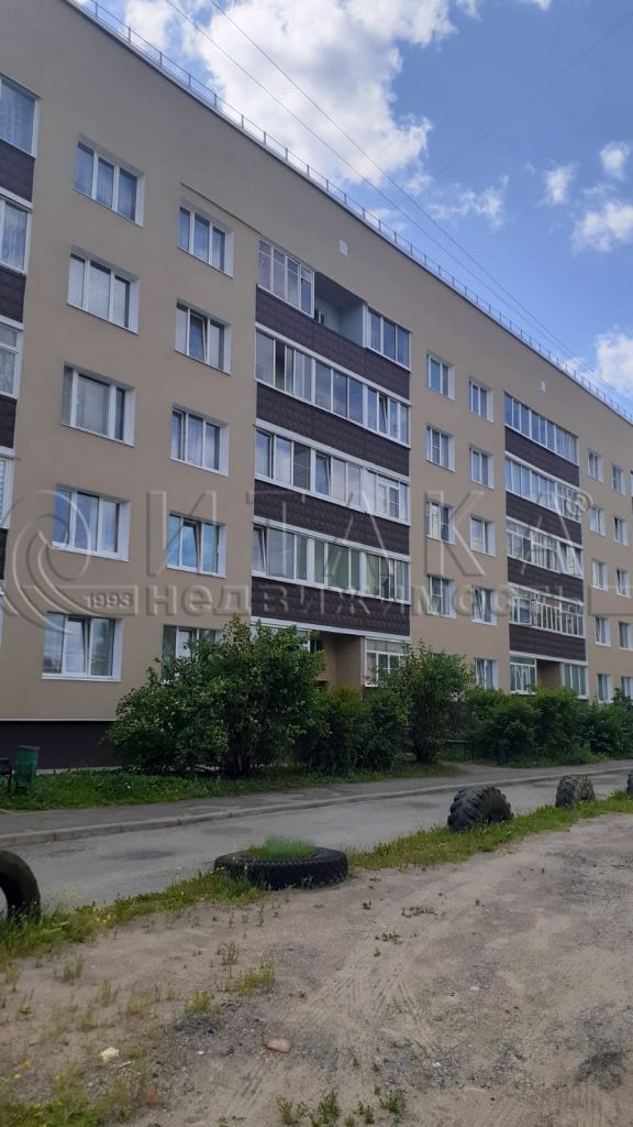 Продажа 3-комн квартиры на вторичном рынке Лодейное Поле, Ульяновская ул., д. 15, корп. 1
