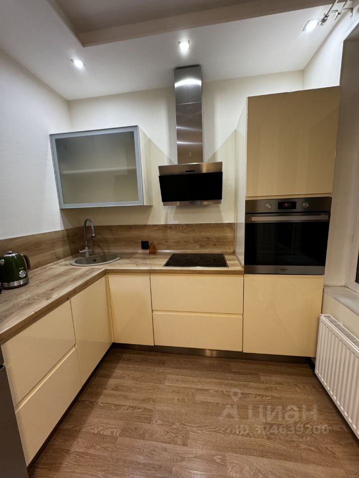 Аренда 1-комн квартиры на вторичном рынке Мурино, бульвар Петровский, 11к1