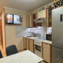 Продажа 1-комн квартиры на вторичном рынке ул Яблочкова,  д. 43