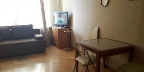 3-комн квартира ул Гурьянова,  д. 43