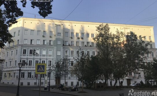 Продажа 1-комн квартиры на вторичном рынке Вознесенский переулок,  д. 16/4