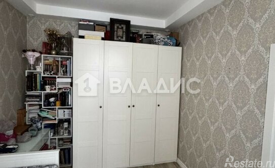 Продажа 2-комн квартиры на вторичном рынке Студенческая улица,  д. 12