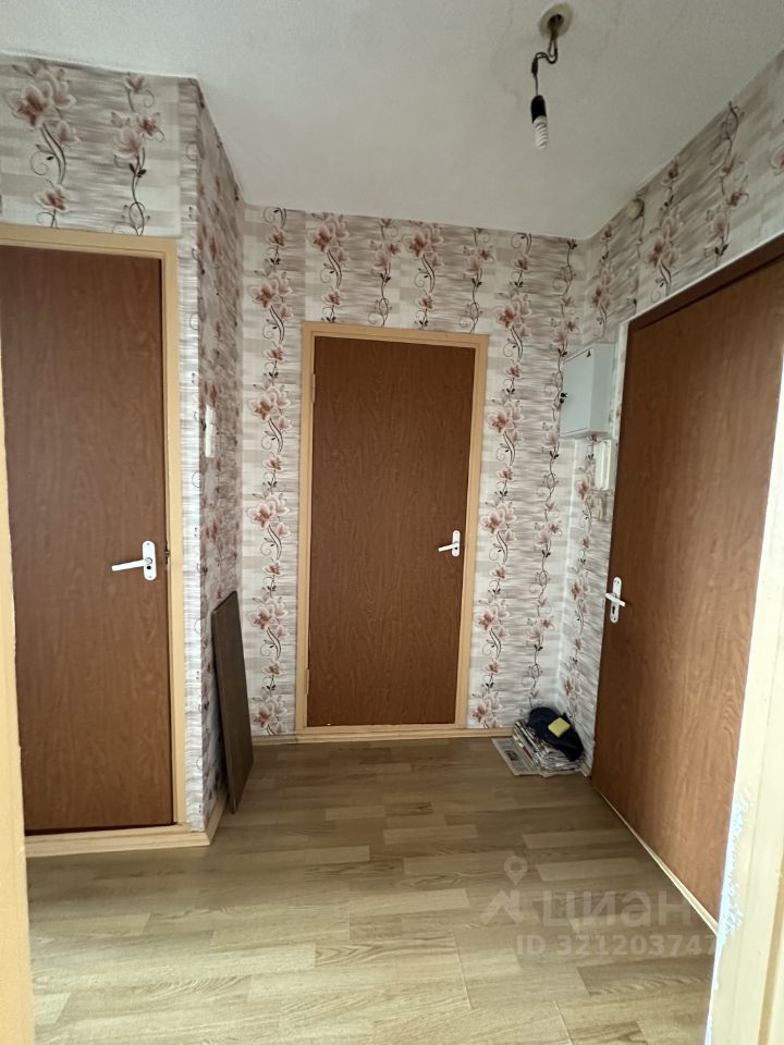 Продажа 1-комн квартиры на вторичном рынке Беловежская улица, 83