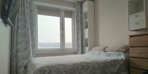 2-комн квартира 50 лет Октября ул,  д. 1