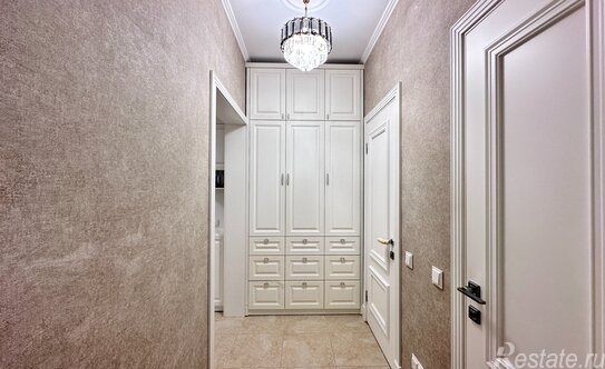 Продажа 2-комн квартиры на вторичном рынке Южное ш,  д. 53 к4