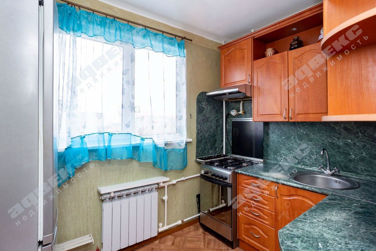 Продажа 3-комн квартиры на вторичном рынке д. Кипень, шоссе Ропшинское, 13А