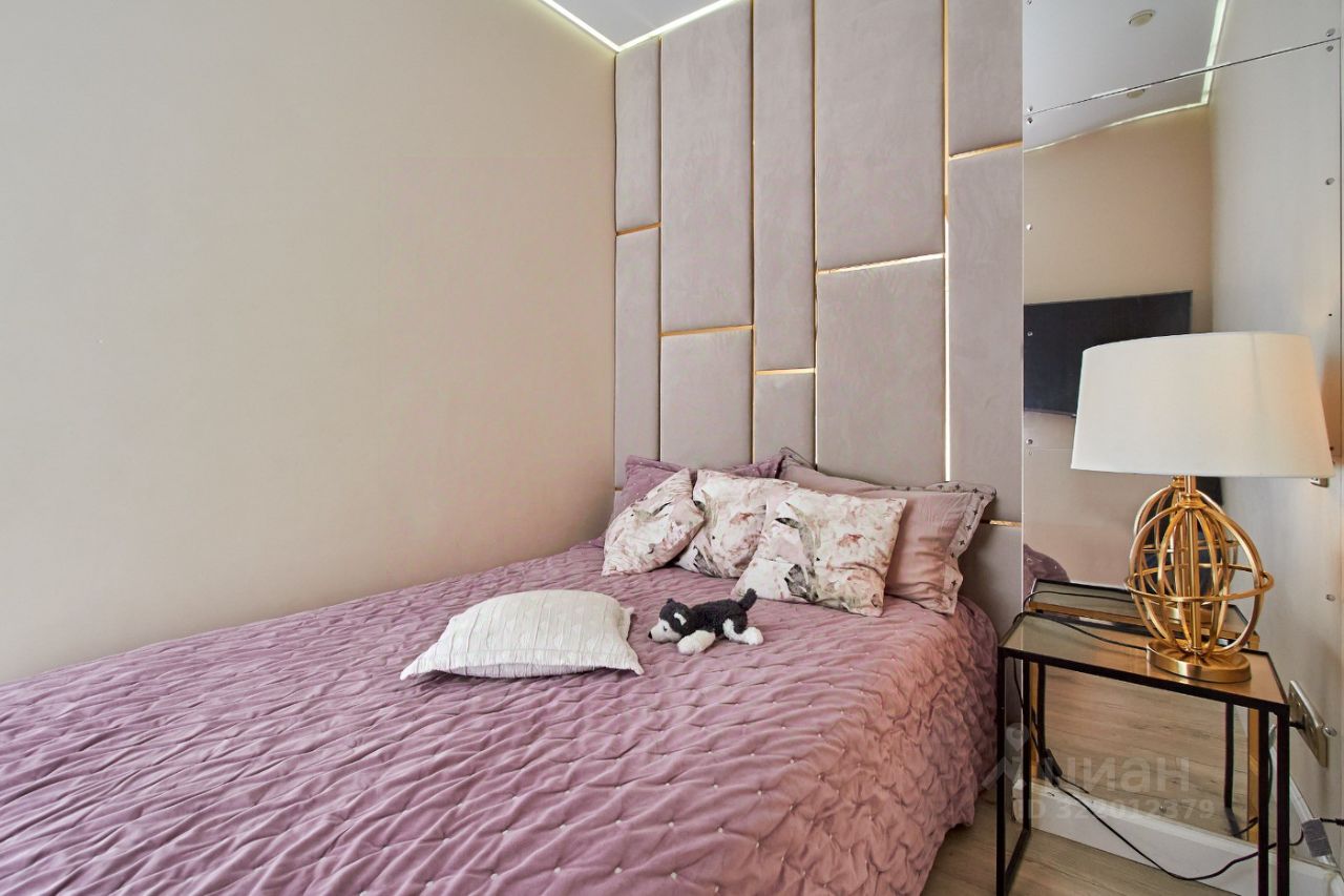 Продажа 2-комн квартиры на вторичном рынке Тайнинская улица, 9