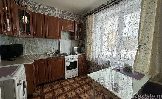 Продажа 1-комн квартиры на вторичном рынке Волосово г, Лесная ул,  д. 12