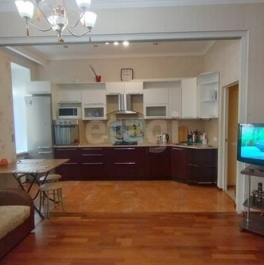 Аренда 2-комн квартиры на вторичном рынке 18-я линия,  д. 11