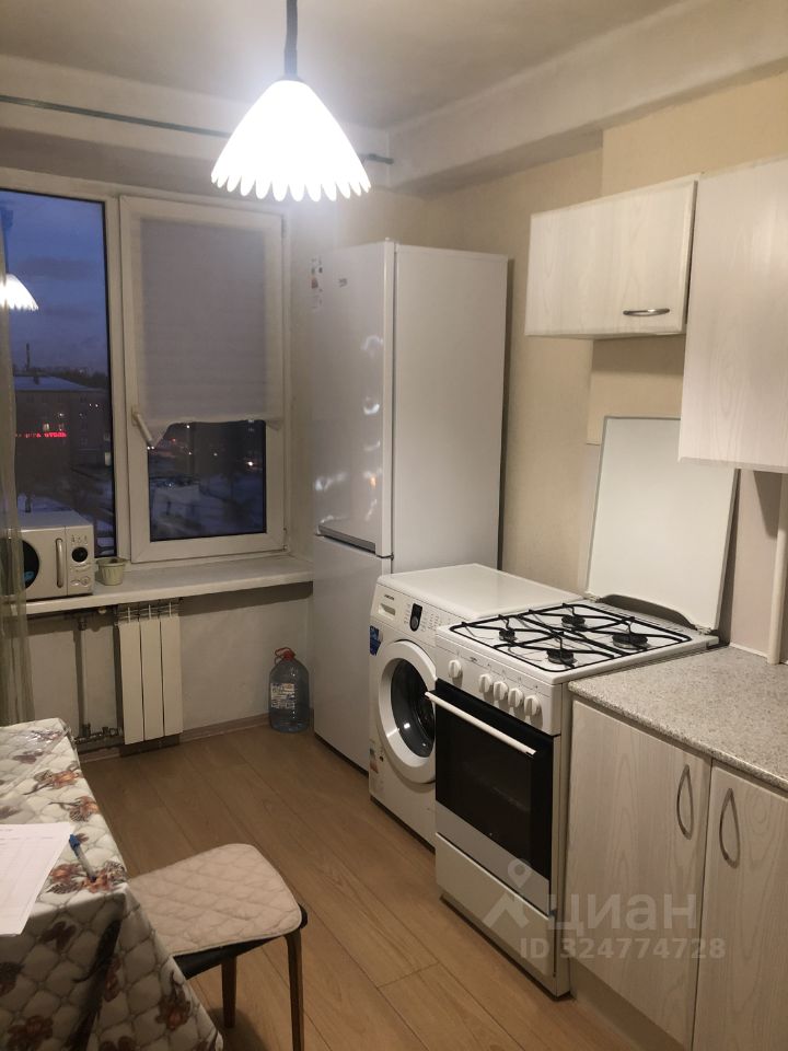 Аренда 2-комн квартиры на вторичном рынке Заневский проспект, 28-30-32