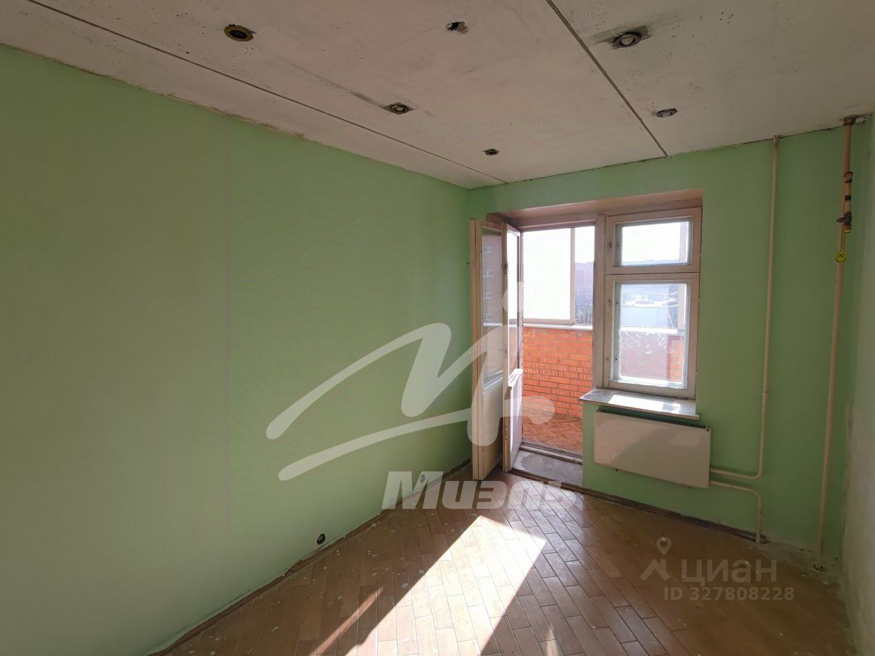 Продажа 1-комн квартиры на вторичном рынке Нахабино пгт, улица Красноармейская, 52Б