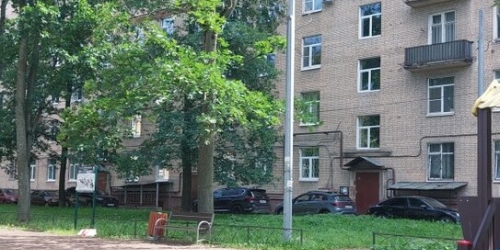 3-комн квартира улица Типанова,  д. 5