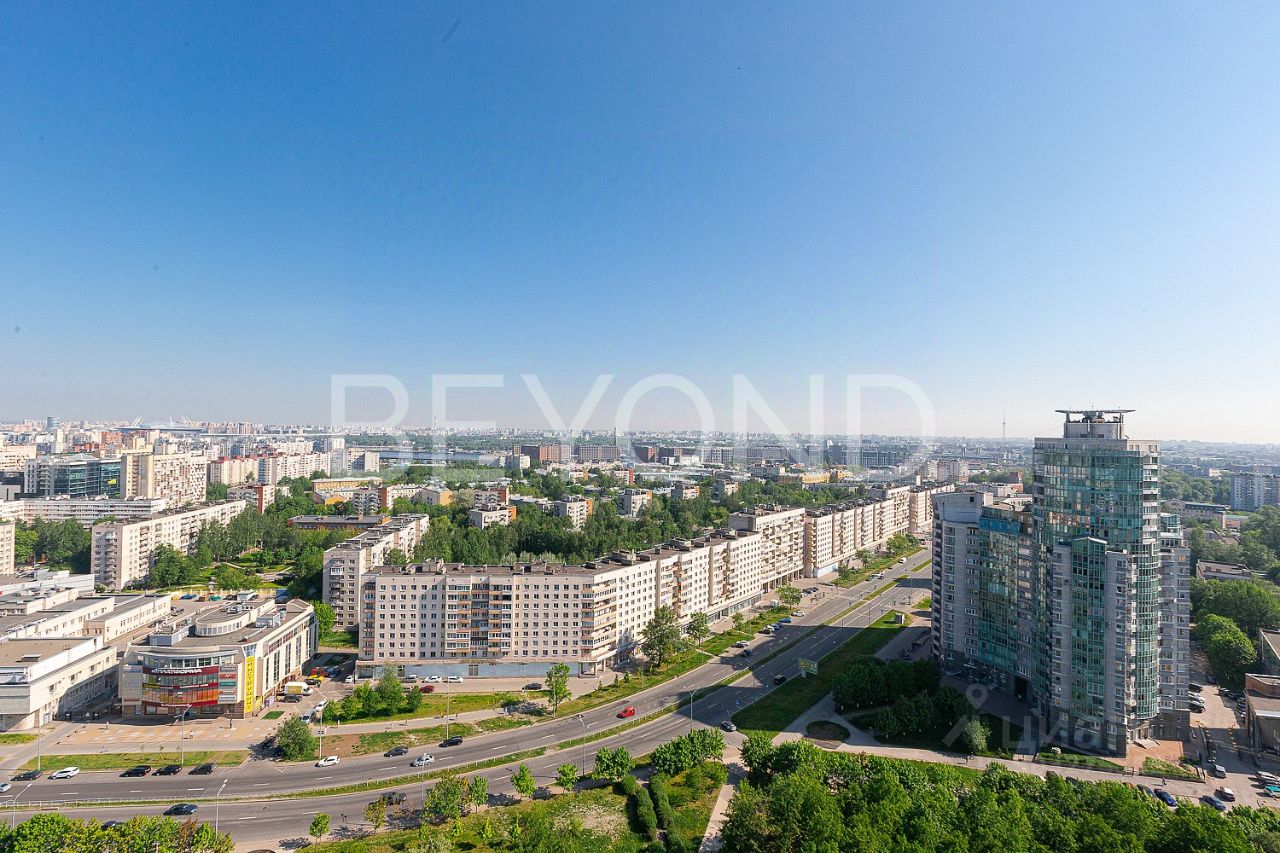 Продажа 3-комн квартиры на вторичном рынке улица Беринга, 27к4