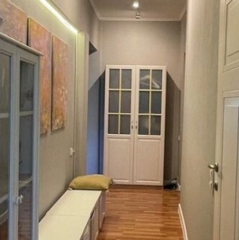 Аренда 3-комн квартиры на вторичном рынке улица Расплетина,  д. 20