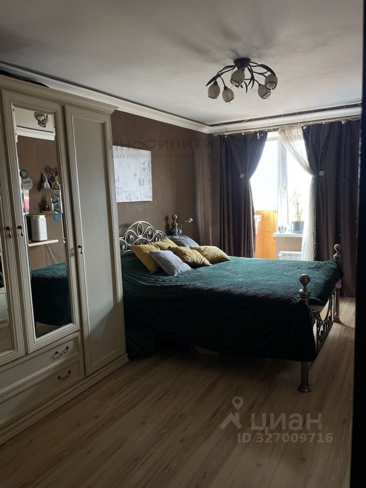 Продажа 3-комн квартиры на вторичном рынке пос. Совхоза имени Ленина, 17к3