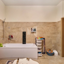 Продажа 3-комн квартиры на вторичном рынке проспект Маршала Жукова,  д. 78