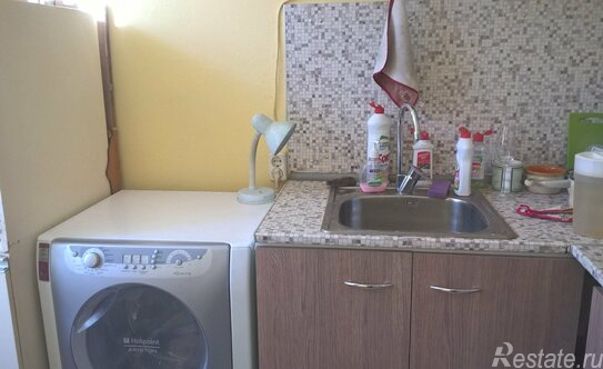 Продажа 2-комн квартиры на вторичном рынке Средний пр-кт,  д. 32