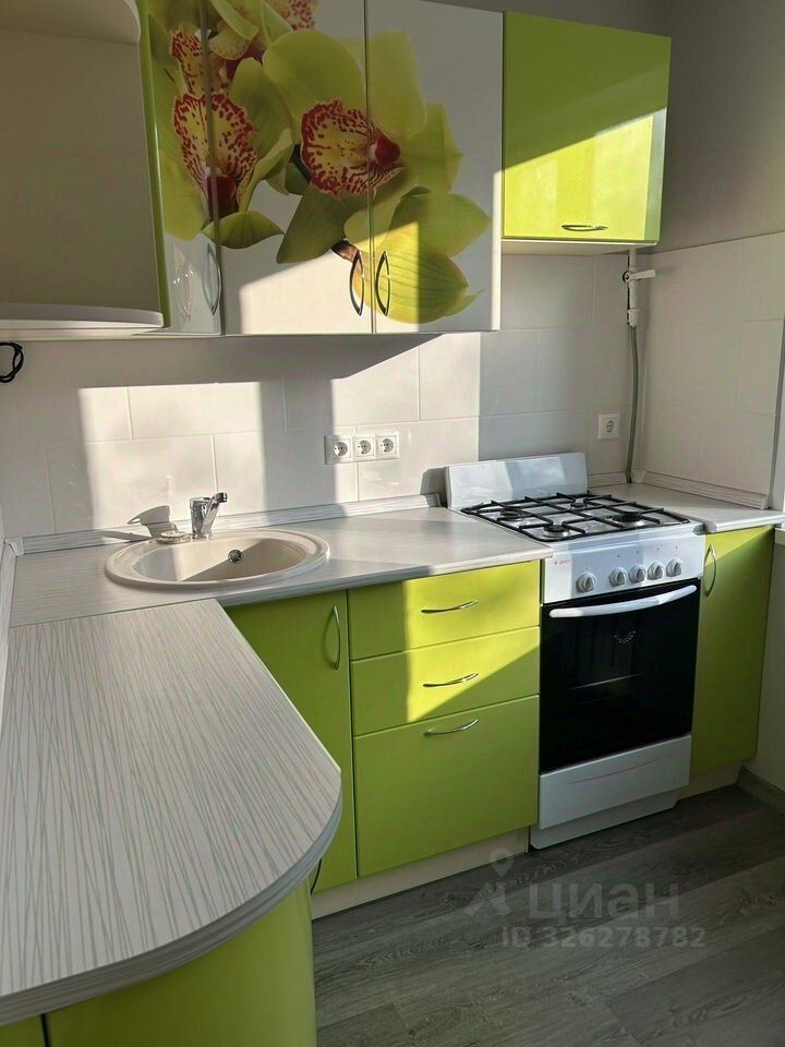 Продажа 3-комн квартиры на вторичном рынке Пересвет, улица Ленина, 1