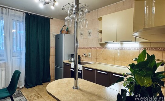 Продажа 2-комн квартиры на вторичном рынке Подольск, Пионерская улица,  д. 15 к2