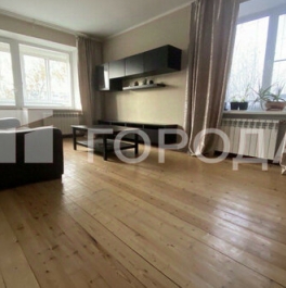 Продажа 3-комн квартиры на вторичном рынке улица Алексея Свиридова,  д. 5