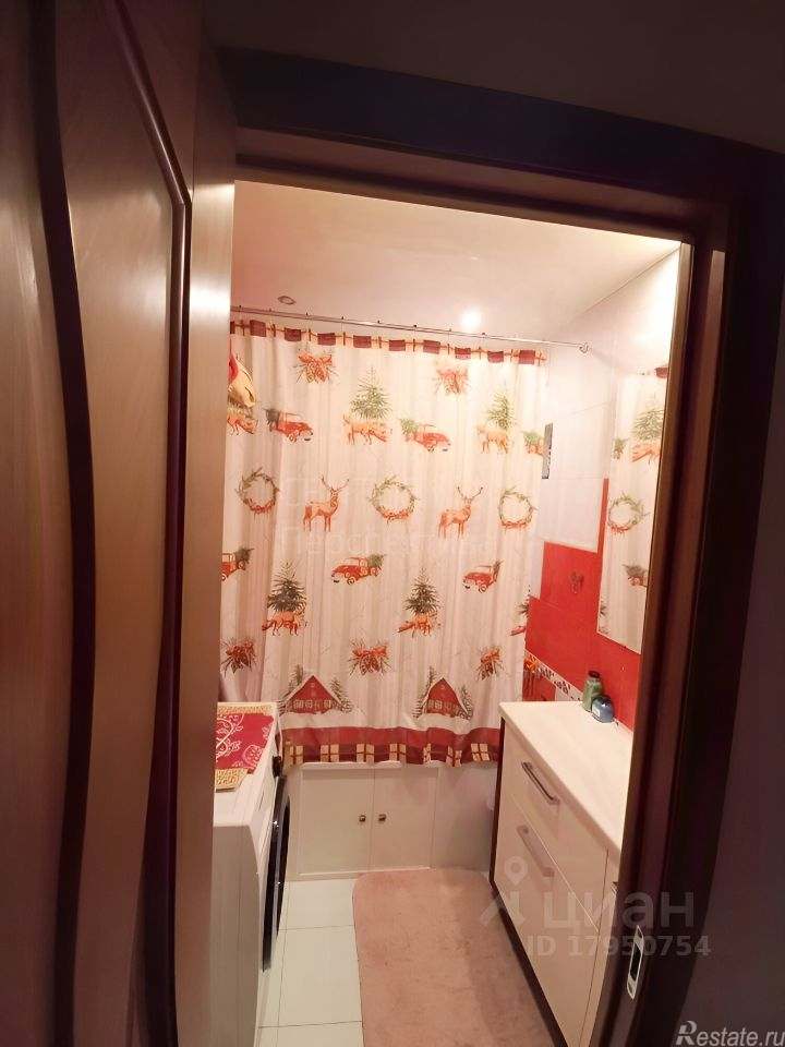 Продажа 2-комн квартиры на вторичном рынке Островцы д, Подмосковная ул,  д. 32