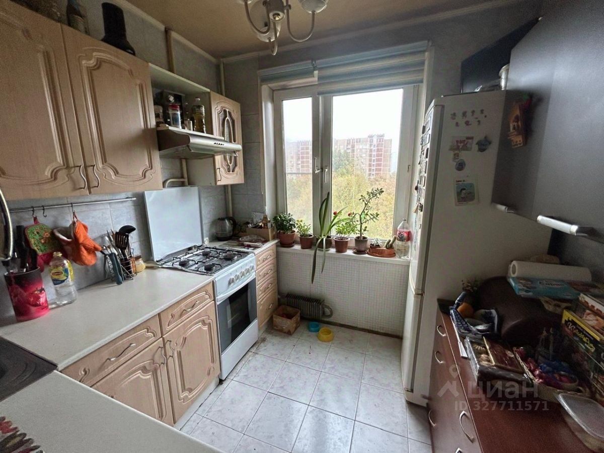 Продажа 4-комн квартиры на вторичном рынке Студеный проезд, 38К2