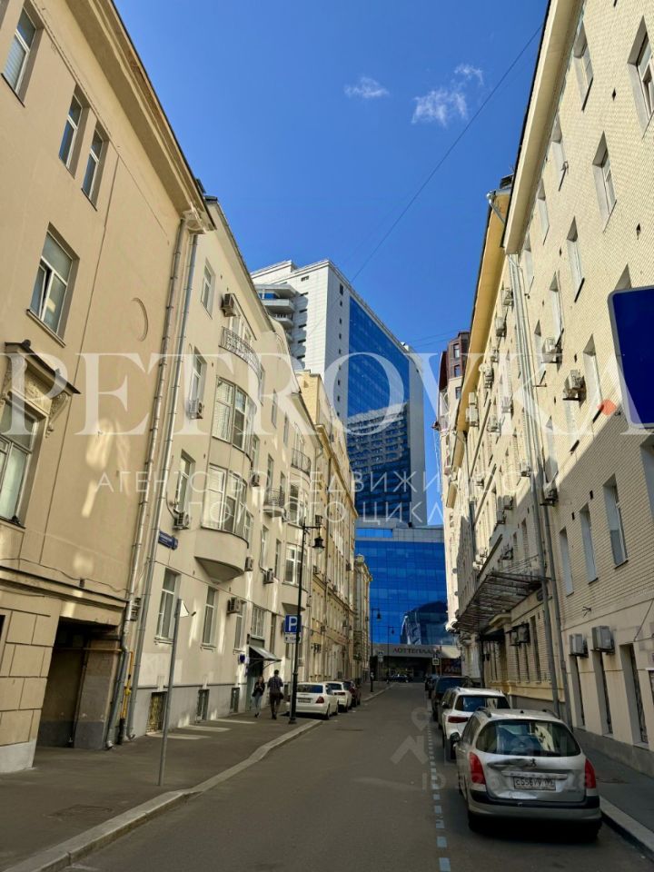 Продажа 3-комн квартиры на вторичном рынке Каковинский М. пер