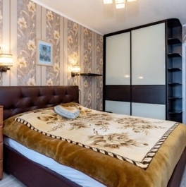 Продажа 3-комн квартиры на вторичном рынке Придорожная аллея,  д. 21