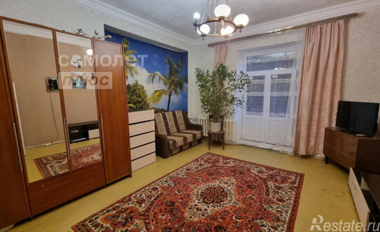 Продажа 4-комн квартиры на вторичном рынке 5-й микрорайон, Школьная улица,  д. 68