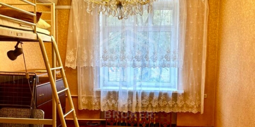 2-комн квартира улица Трофимова,  д. 31