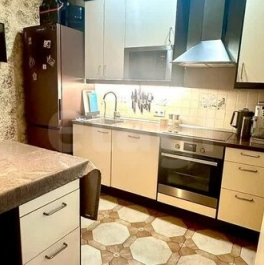 Продажа 1-комн квартиры на вторичном рынке Русановская ул,  д. 11