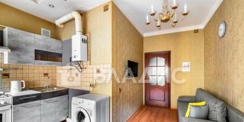2-комн квартира улица Блохина,  д. 10