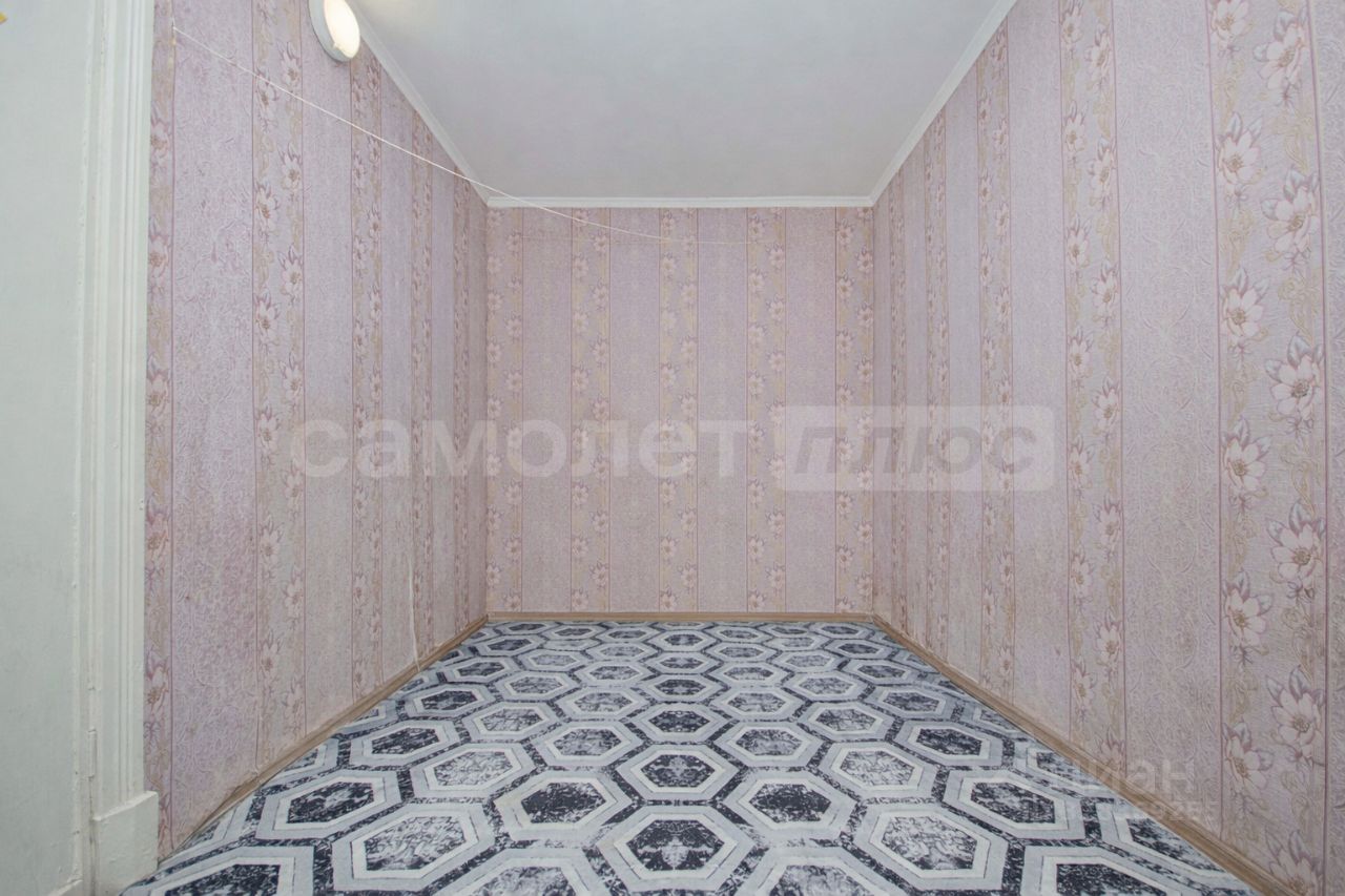 Продажа 2-комн квартиры на вторичном рынке Южный мкр, улица Рижская,  д. 6