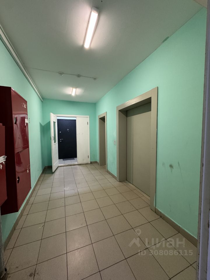 Продажа 3-комн квартиры на вторичном рынке Сходня мкр, Первомайская улица, 59