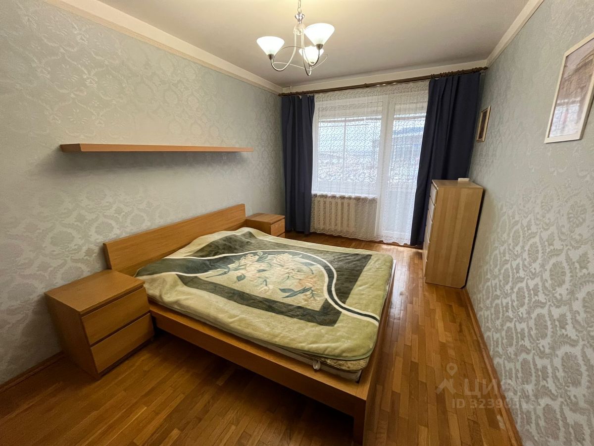 Продажа 3-комн квартиры на вторичном рынке Яхтенная улица, 2К1