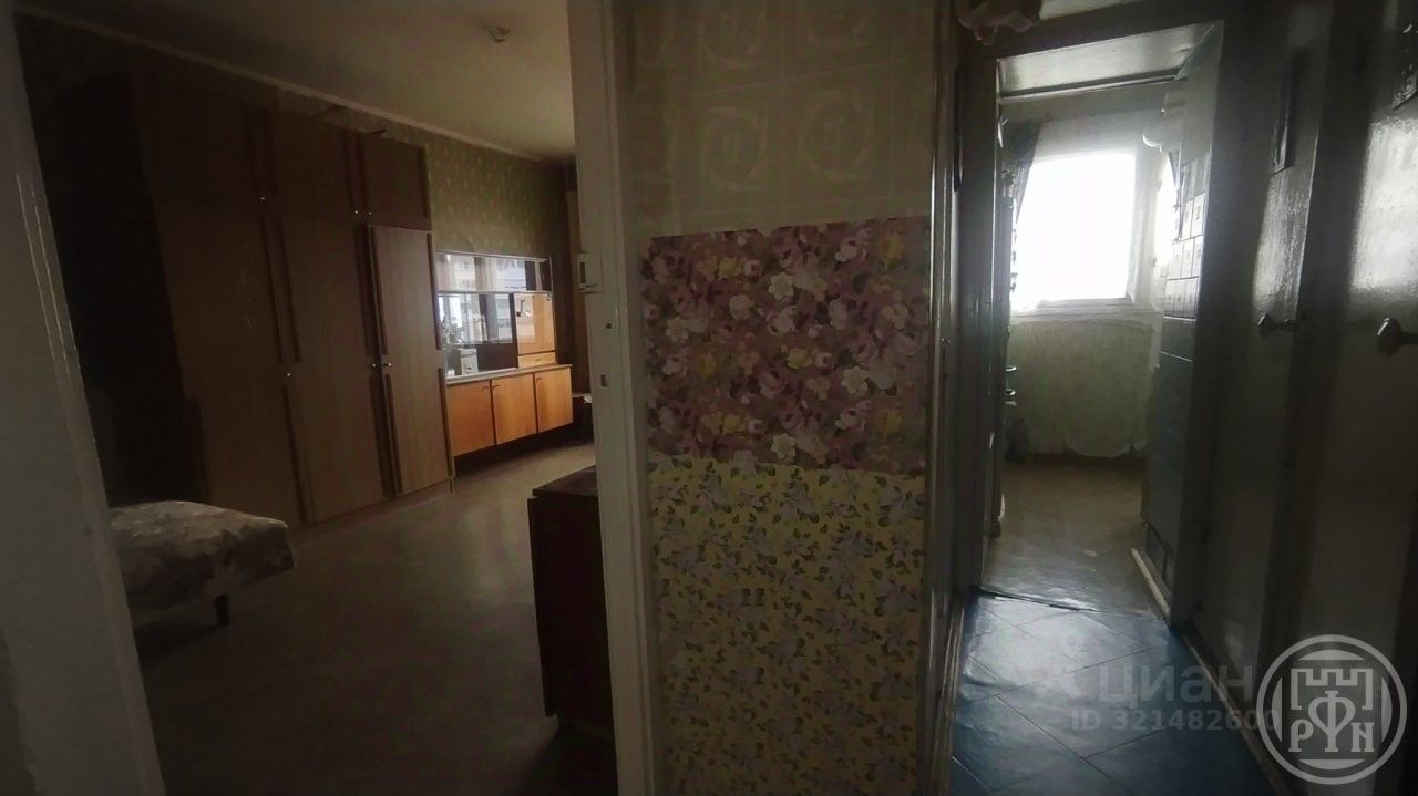 Продажа 1-комн квартиры на вторичном рынке Красное Село, улица Спирина, 2к1