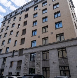 Продажа 2-комн квартиры на вторичном рынке набережная реки Карповки,  д. 31