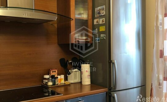 Продажа 2-комн квартиры на вторичном рынке Люберцы г, Октябрьский пр-кт,  д. 10 к1