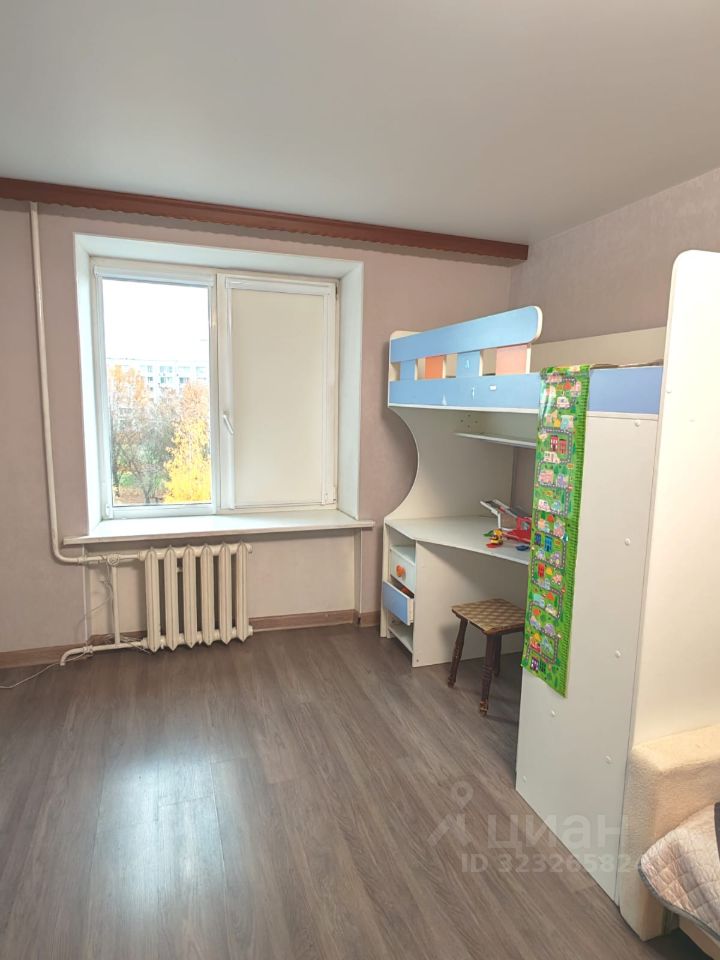 Аренда 2-комн квартиры на вторичном рынке улица Лени Голикова, 62