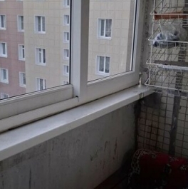 Продажа 2-комн квартиры на вторичном рынке Луга, пр-кт Кирова,  д. 18б