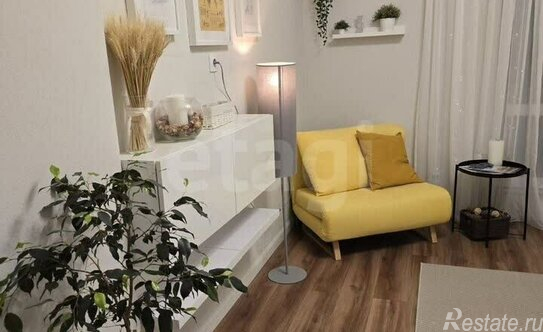 Продажа 2-комн квартиры на вторичном рынке 24-я линия,  д. 7