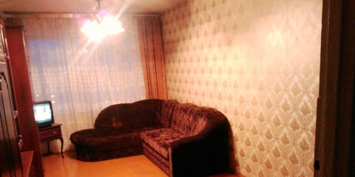 3-комн квартира Комсомосльская,  д. 80