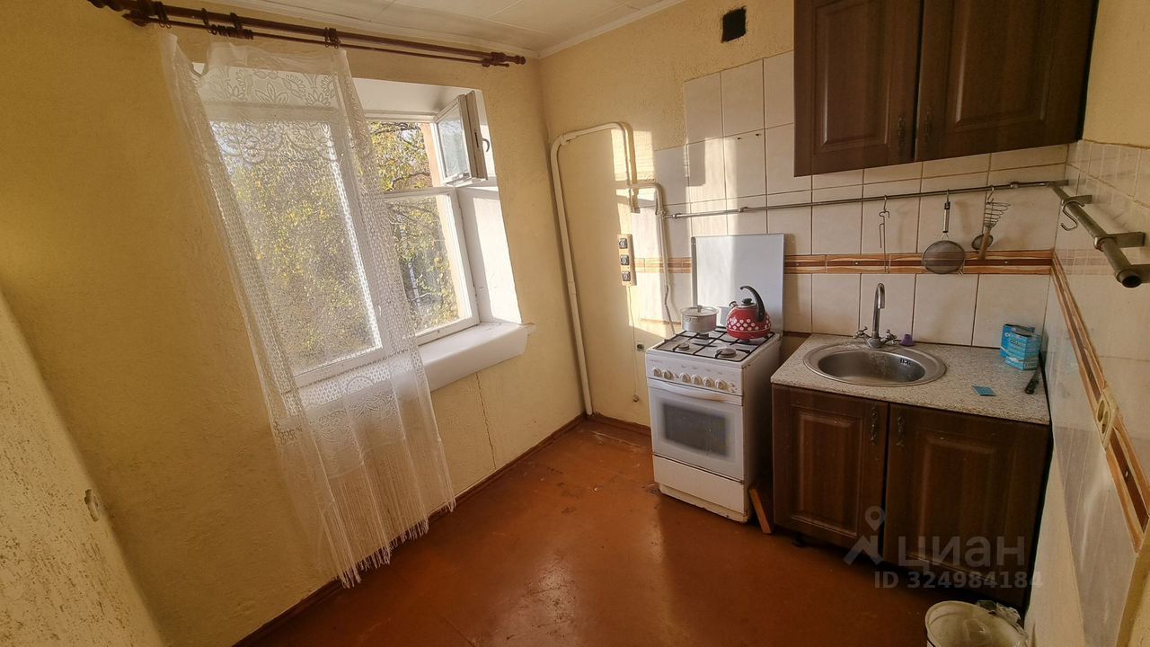 Продажа 2-комн квартиры на вторичном рынке Правдинский пгт, улица Садовая, 21